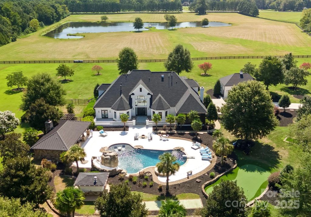 315 Brief Road W, Indian Trail