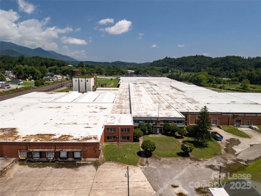 144 Water Street, Old Fort