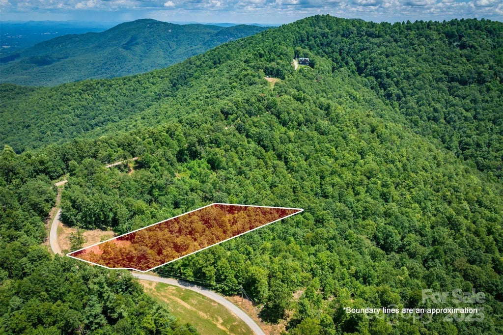 6947 Martin Lane, Morganton