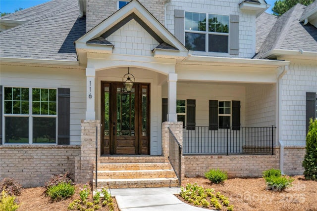 133 Addison Emory Lane 18, Mooresville