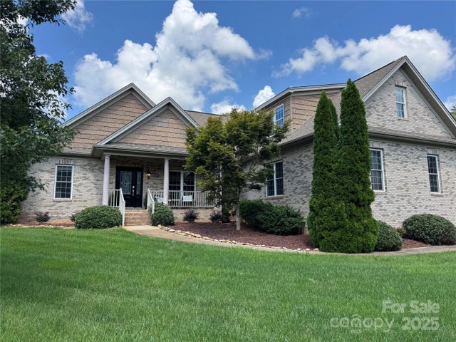 3331 Cayton Drive, Maiden