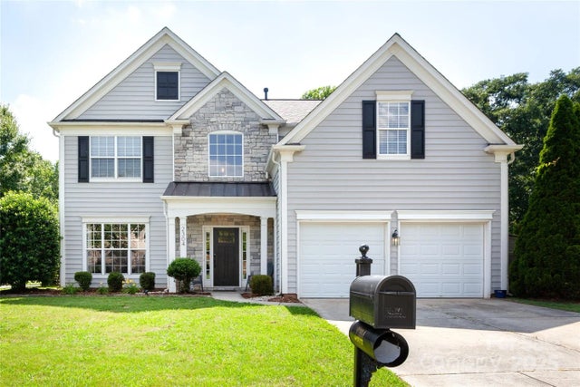 2304 Coltsgate Road, Waxhaw