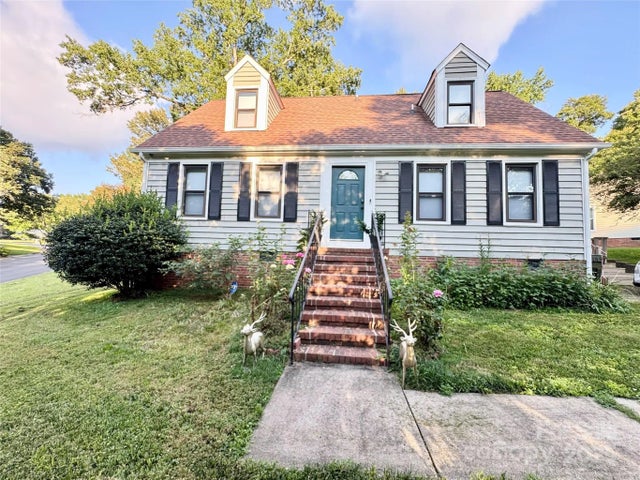 10301 Stornoway Court, Mint Hill