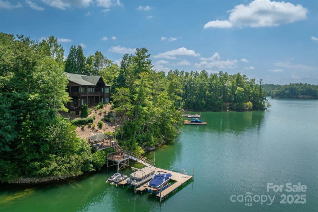 5140 Beech Bluff Drive, Morganton