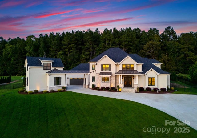 788 Pinnacle Drive, Iron Station