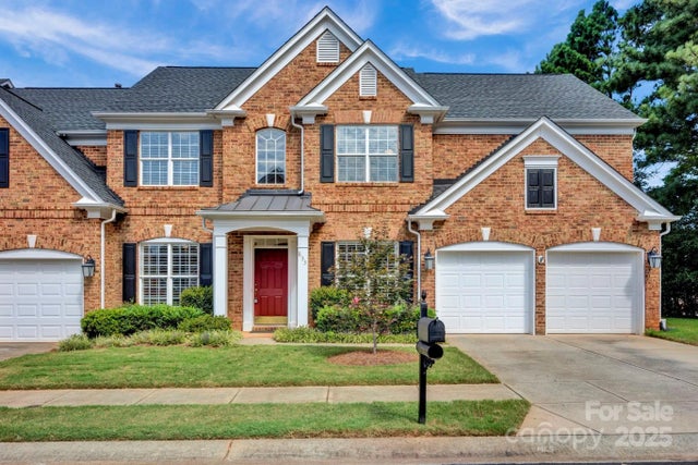 833 Treverton Drive, Matthews