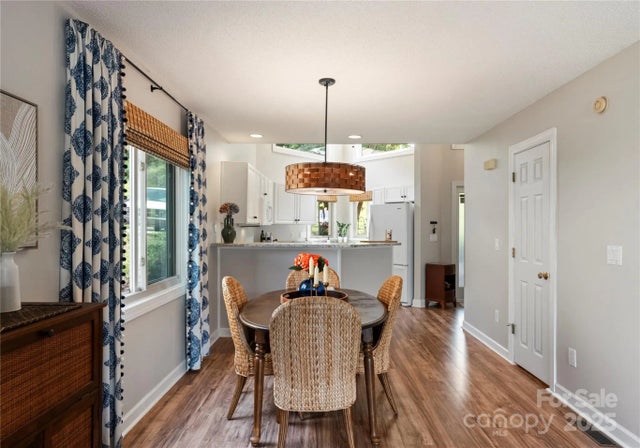 14617 Waterside Drive, Charlotte