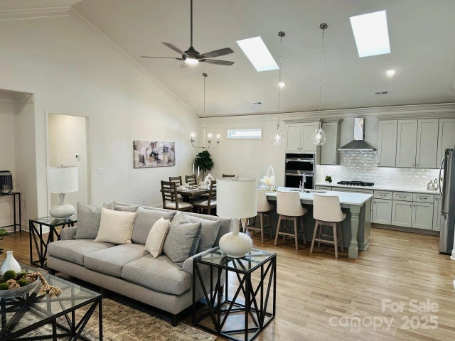 5023 Silver Trace Lane, Denver
