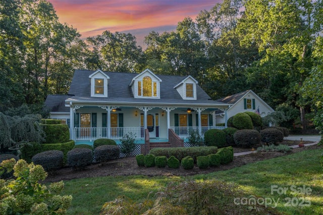 4008 Pinecrest Drive Ne, Hickory