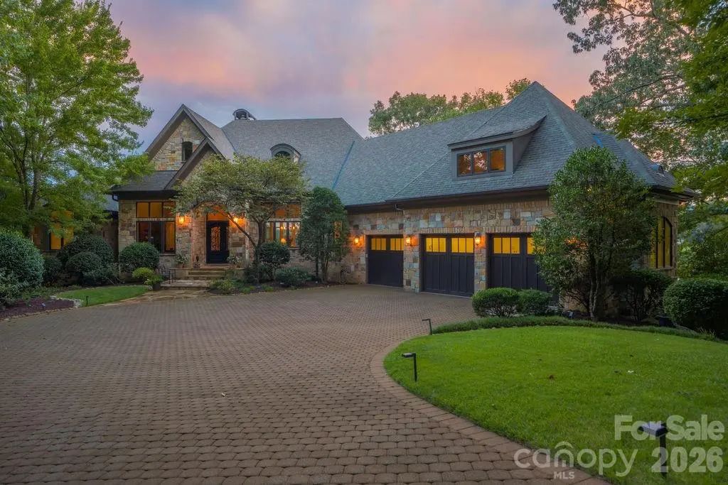 15 Water View Court, Travelers Rest