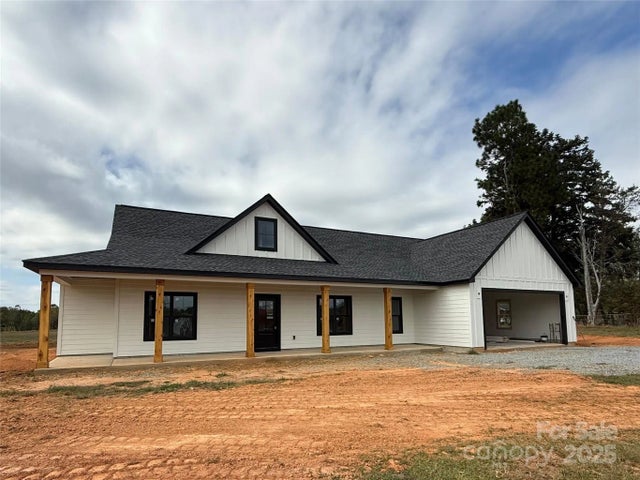 1568 Pleasant Grove Church Road, Crouse