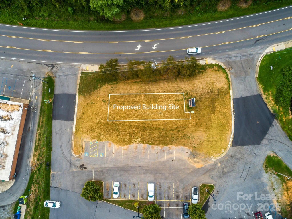 695 Carl Eller Road, Mars Hill