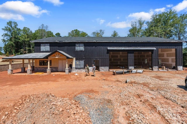 121 Winners Circle, Mooresville