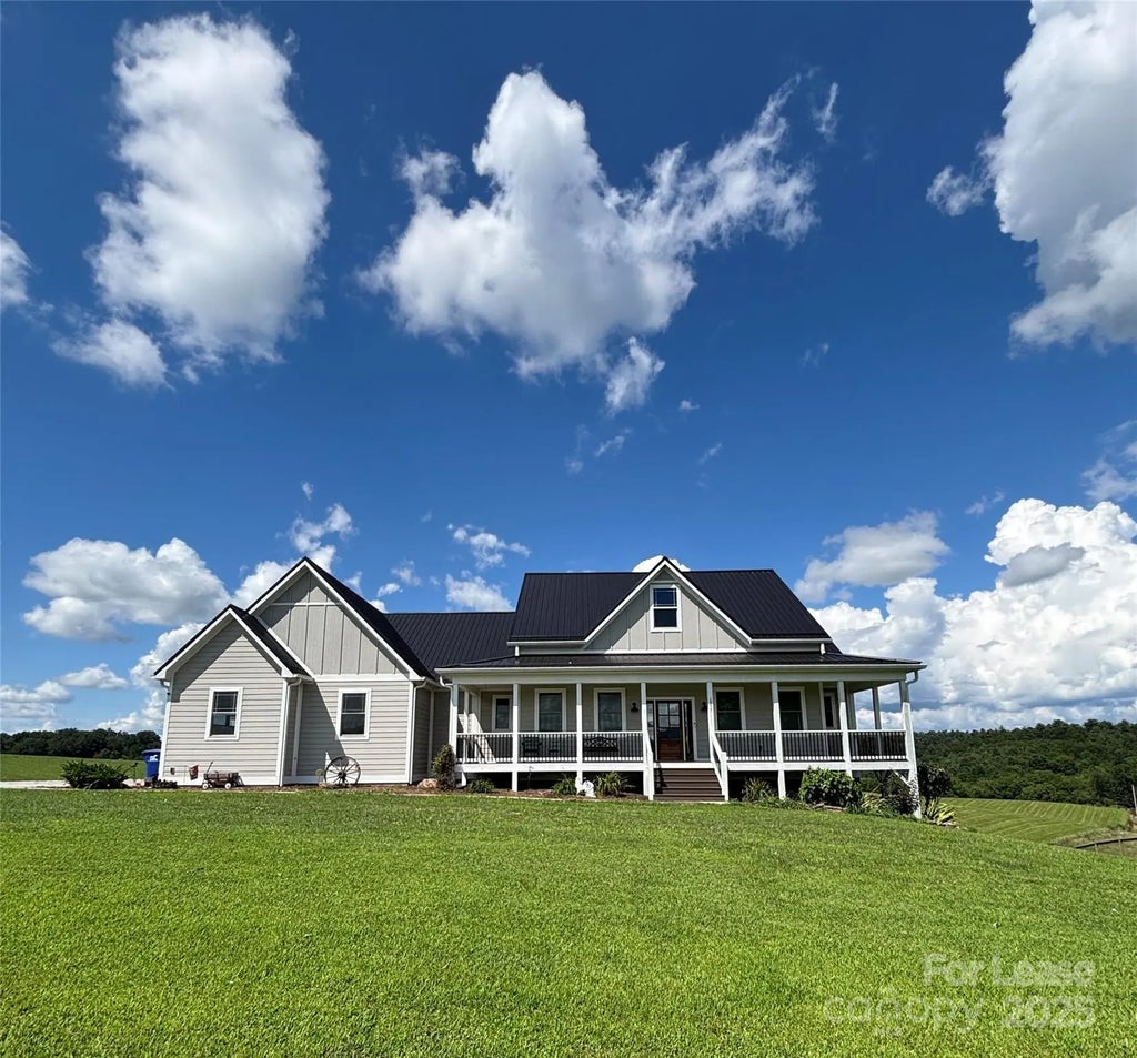 1355 Bear Creek Road, Leicester