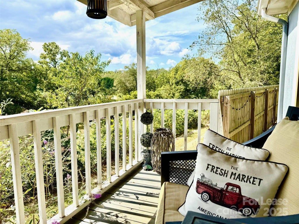 12 Powell Street, Asheville