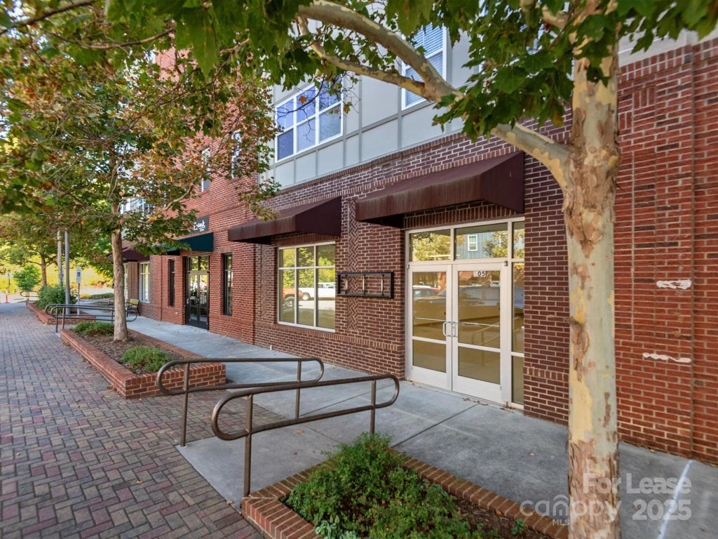 61 N Merrimon Avenue 105, Asheville