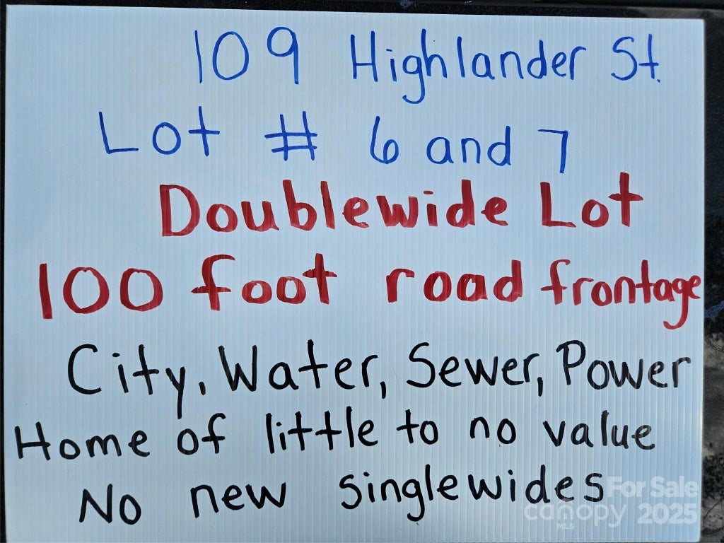 109 Highlander Street, Morganton