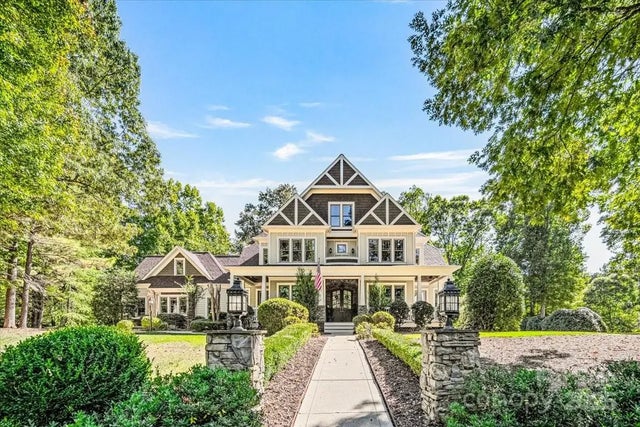 157 Dedham Loop, Mooresville