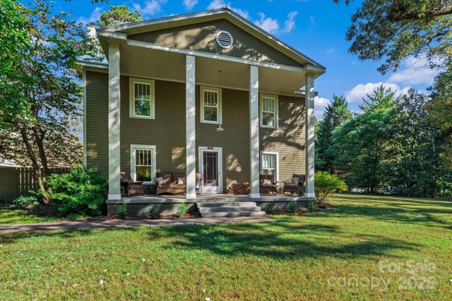 242 Templeton Road, Mooresville