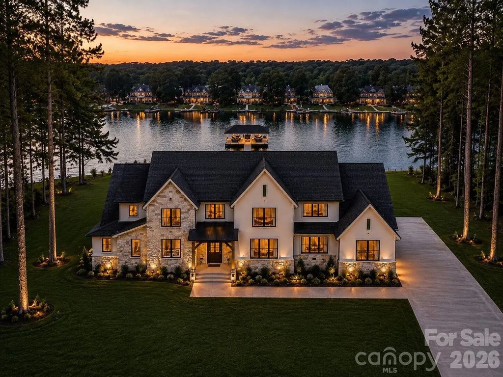 515 Kemp Road, Mooresville