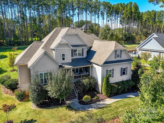 394 Kenway Loop, Mooresville