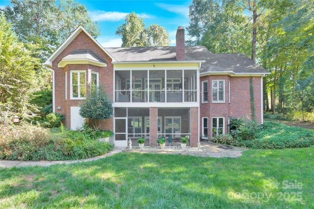 5476 Deer Run Court, Davidson