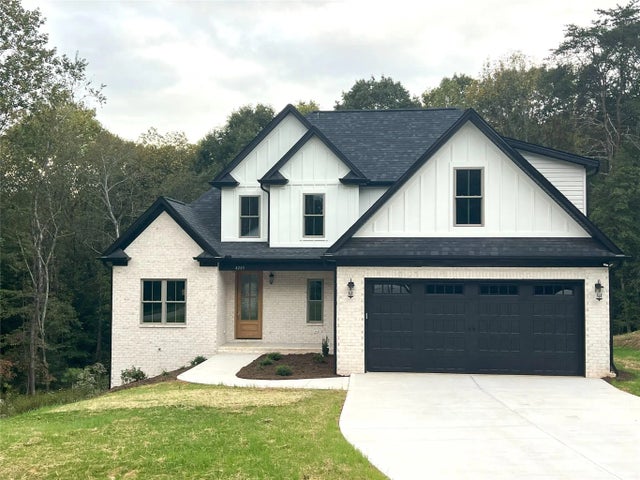 4205 9th Street Ne, Hickory