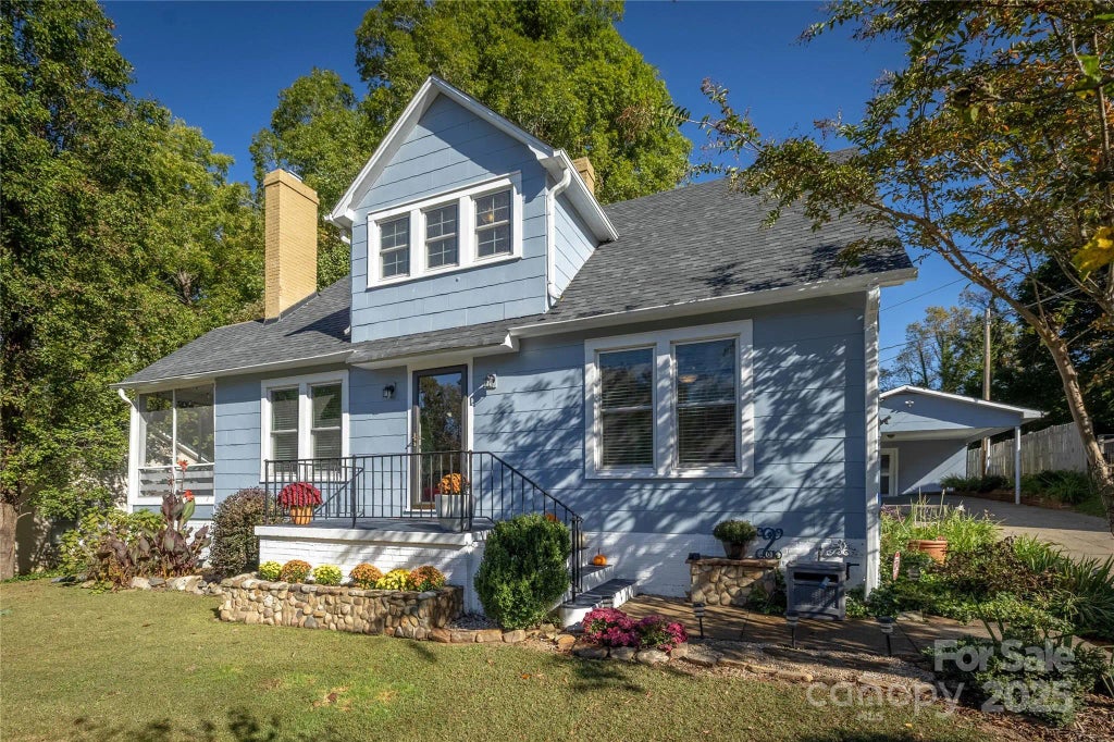 244 N Anderson Street, Morganton