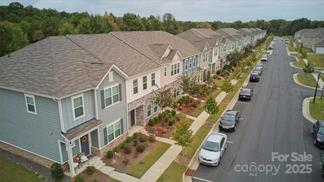 450 Sagecroft Lane, Indian Trail