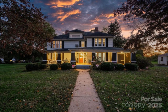 2461 Startown Road, Newton