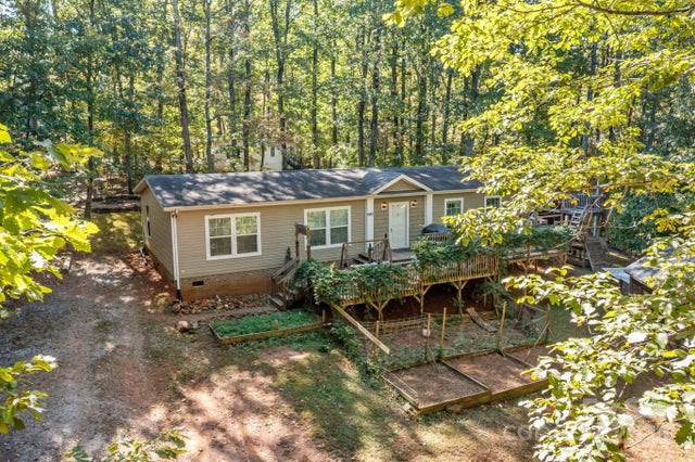 4897 Sierra Drive, Maiden