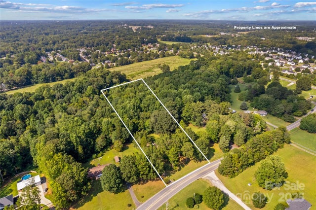 265 Rocky River Road, Mooresville