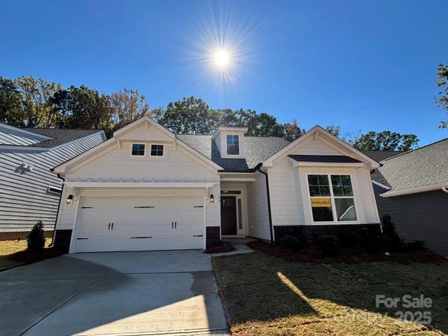 159 Prestwick Way, Mooresville