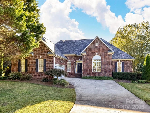 225 Northchase Drive, Concord