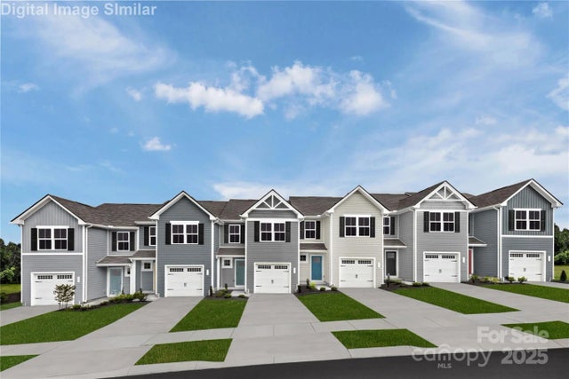 1034a 39th Avenue Loop Ne, Hickory