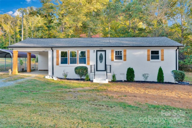 1433 Poovey Hill Lane, Lincolnton