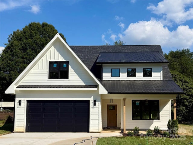 127 Hazelton Loop, Mooresville