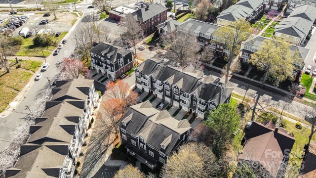 1525 Walnut View Drive, Charlotte
