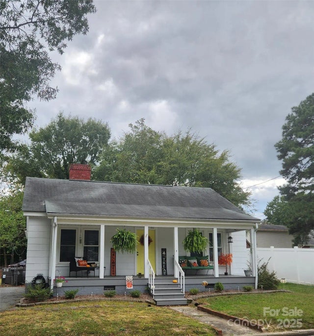 202 Milton L Taylor Street, Kannapolis