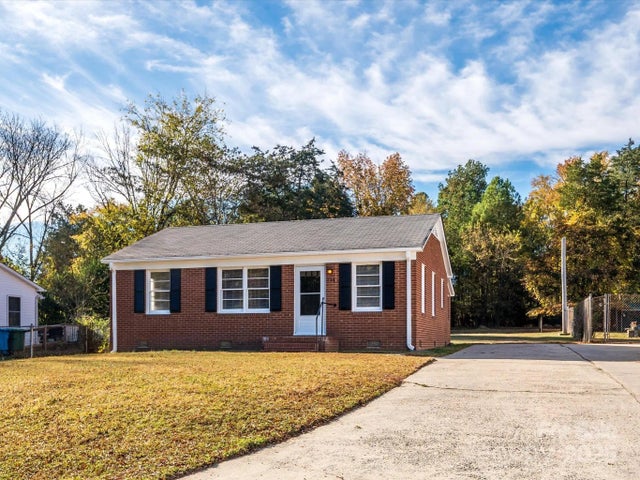 115 Boatright Road, Pineville