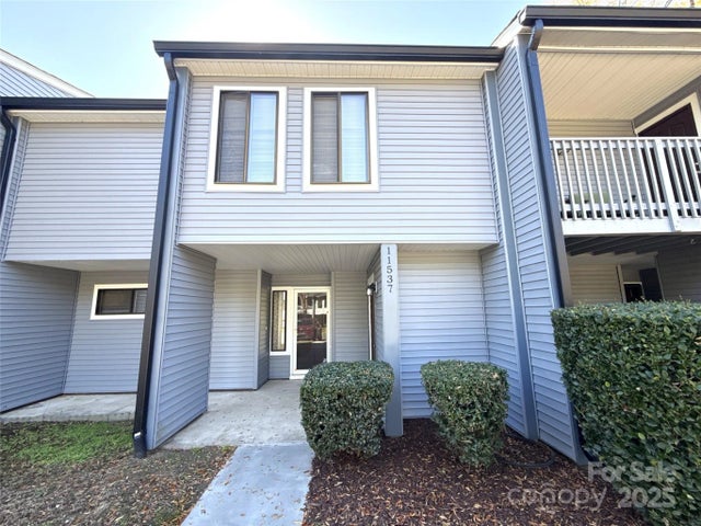 11537 Turn Stone Court, Charlotte