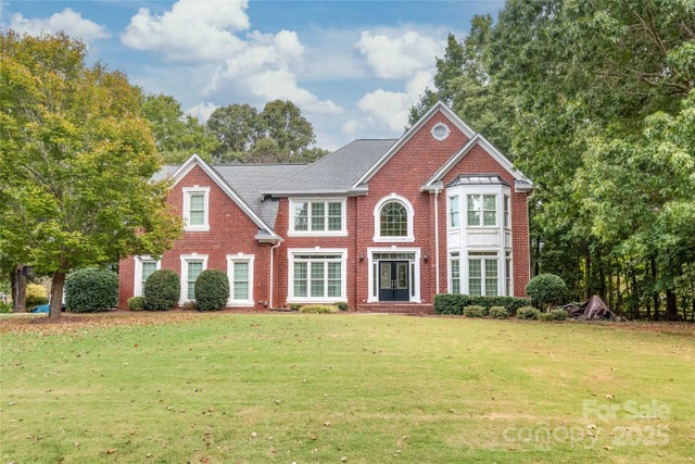 5041 Ancestry Circle, Weddington
