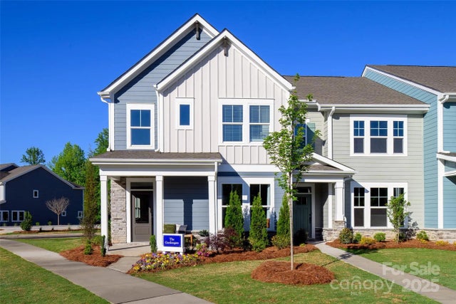 10013 Mamillion Drive, Huntersville