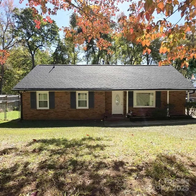 10517 Starwood Drive, Charlotte