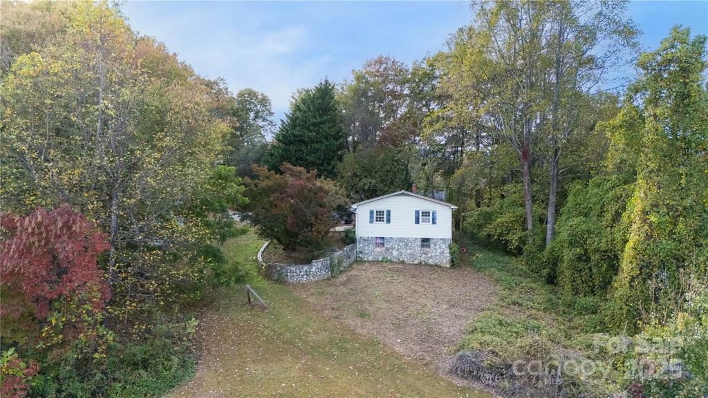 143 Dogwood Acres Loop, Marion