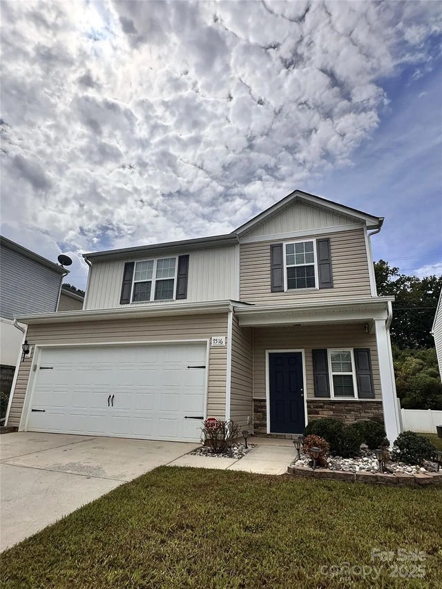 7516 Mockernut Drive, Charlotte