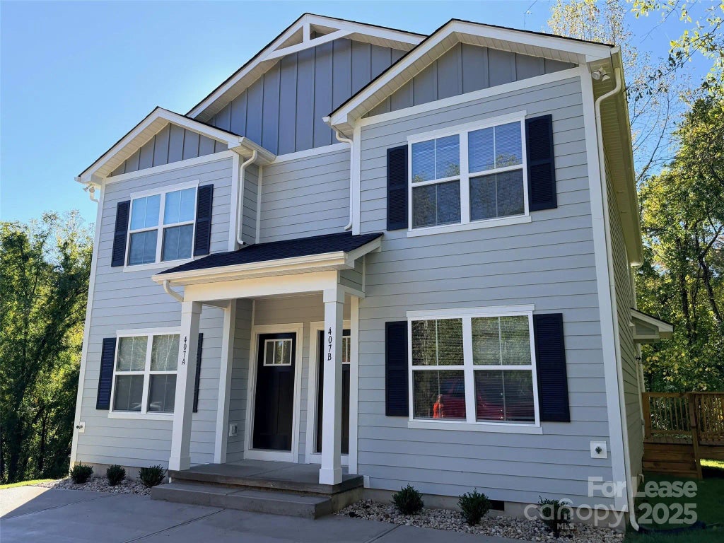 407 15th Avenue Sw, Hickory