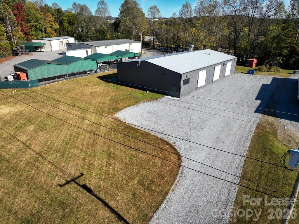 2308 Icenhour Court, Lenoir