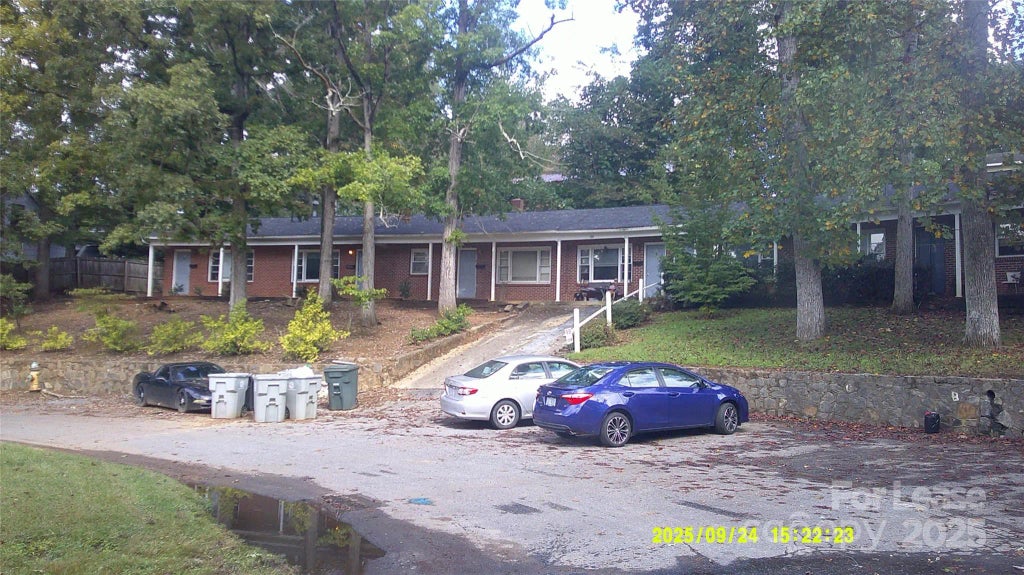 435 Arlington Circle Nw E, Lenoir