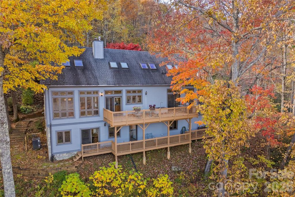 33 Great Aspen Way, Black Mountain